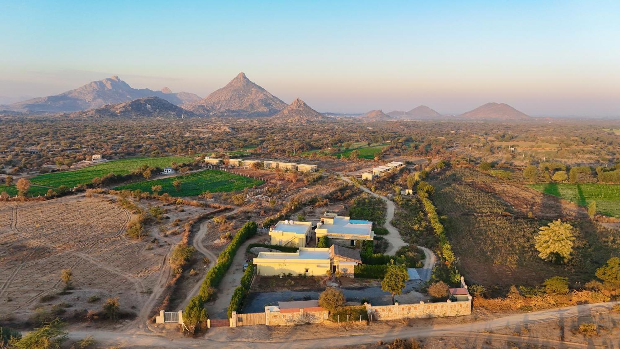Kurja Jawai Hotell Bisalpur Exteriör bild