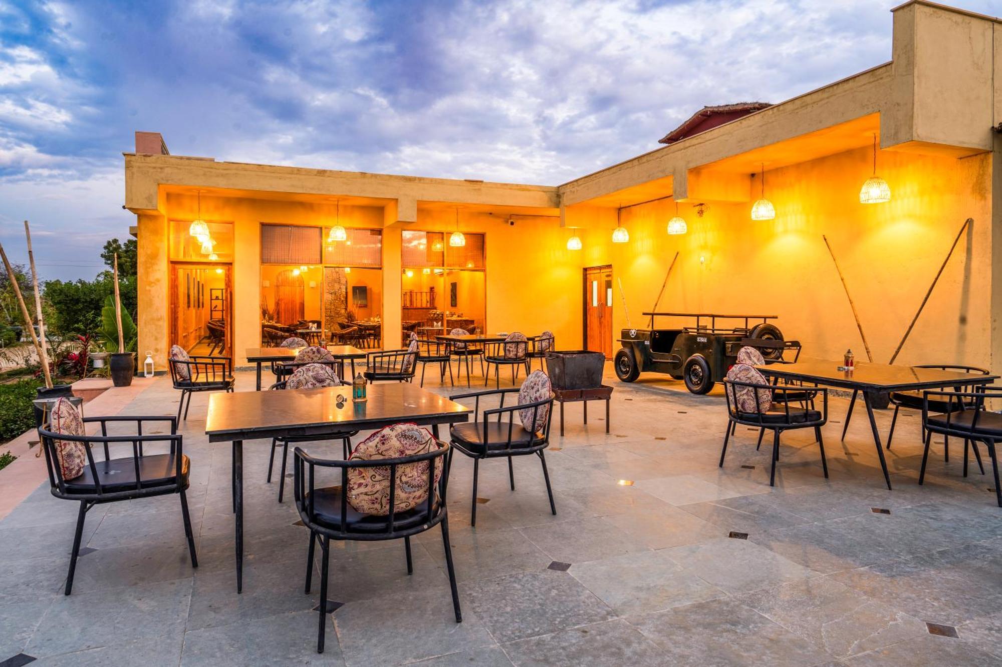 Kurja Jawai Hotell Bisalpur Exteriör bild